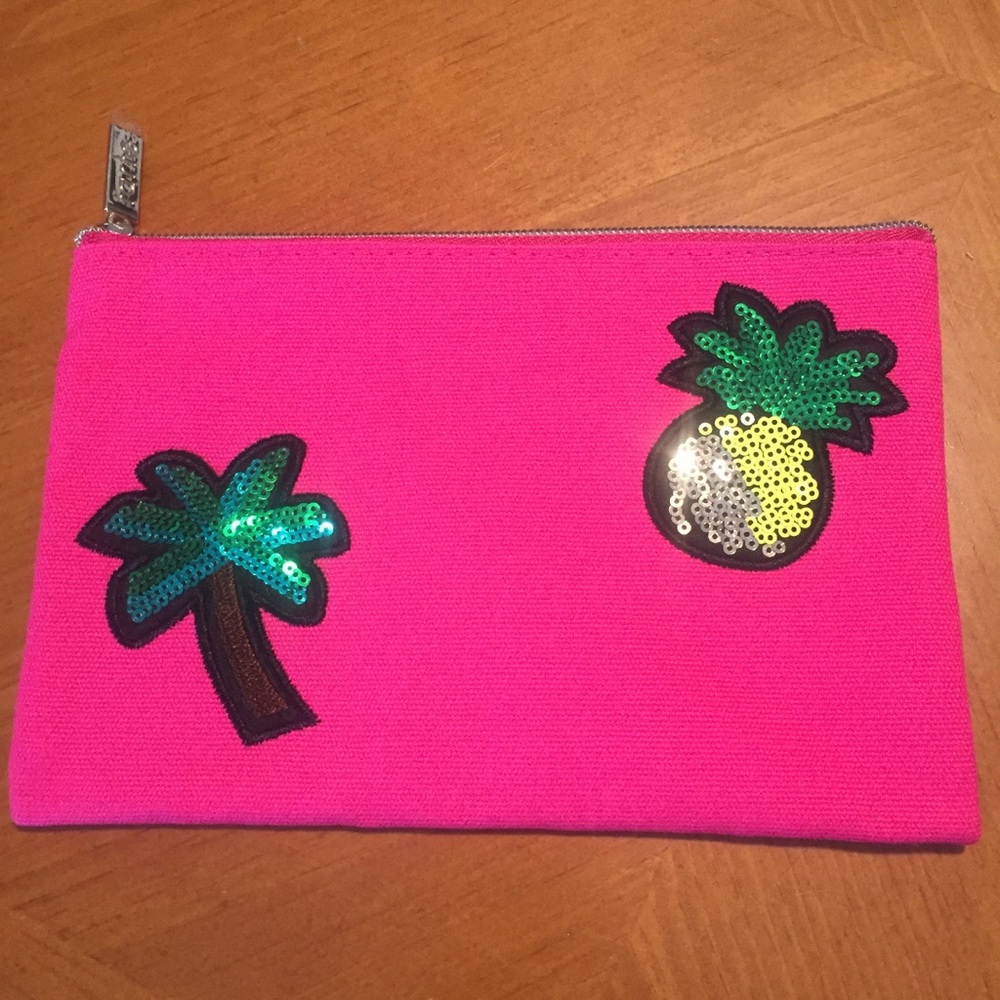 Tarte Cosmetics Makeup Bag 🌴🍍💋
